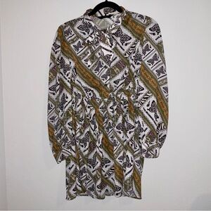 Elf Sack Women’s Size Medium Printed Pattern Dress